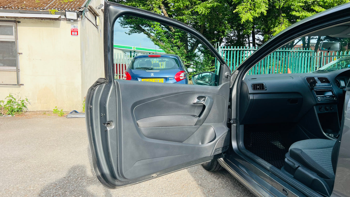 Volkswagen Polo 1.2L R Line Style 3dr