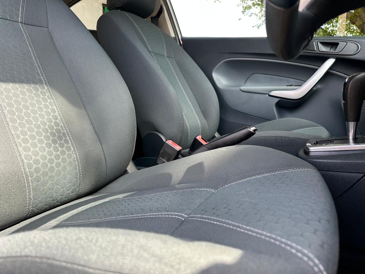 Ford Fiesta 1.4 Automatic 2009