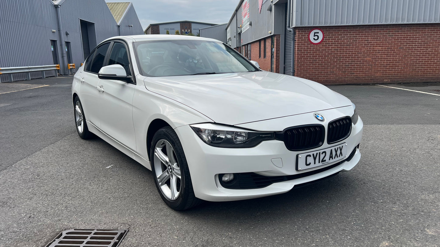 BMW 3 Series 2.0L 320i SE Saloon 2012