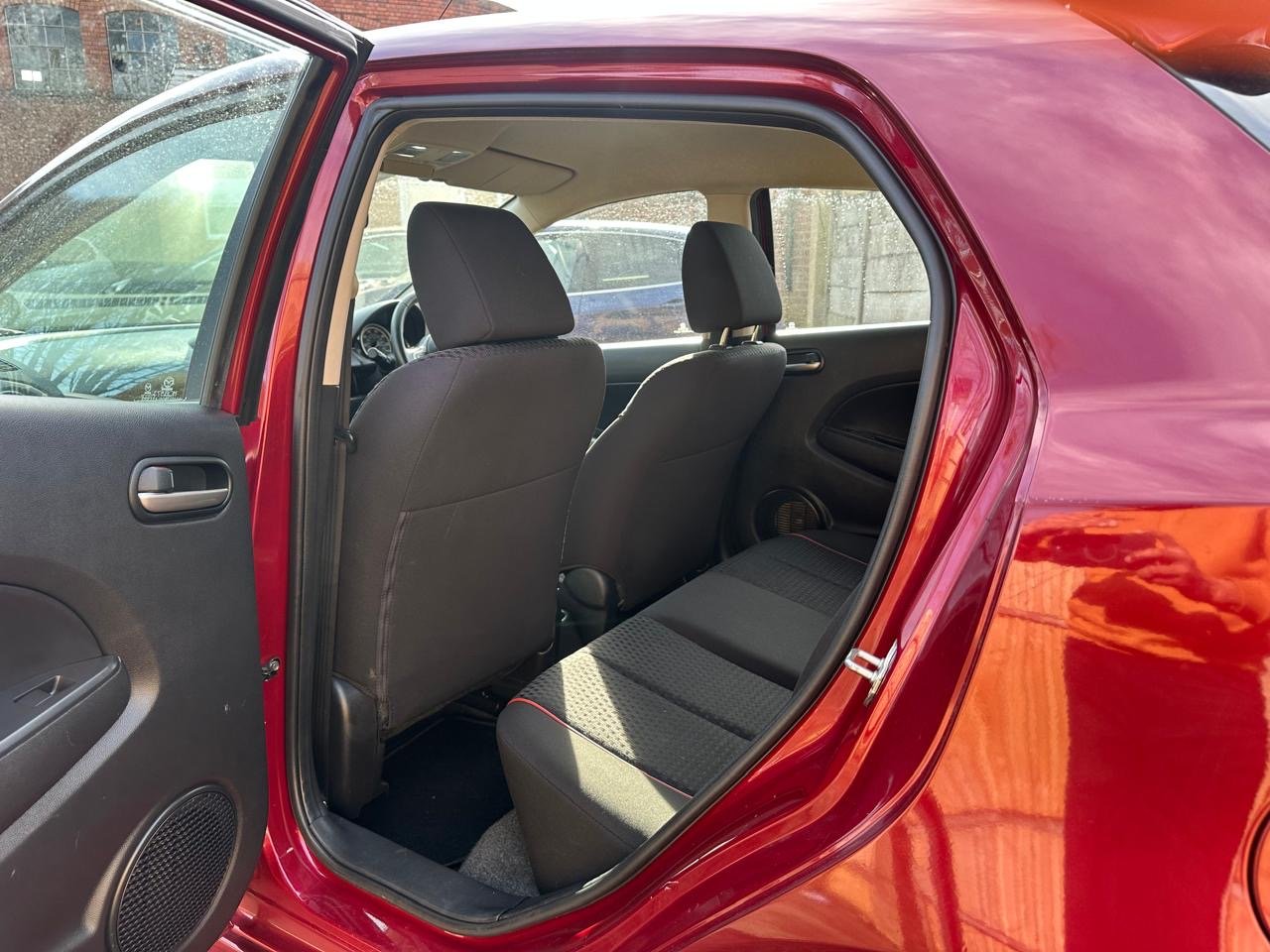 Mazda Mazda2 1.3L Petrol 2011 image 31