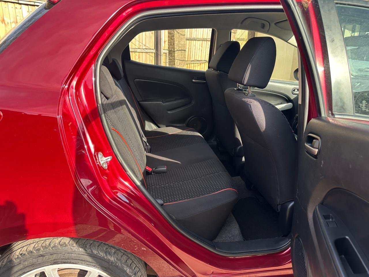 Mazda Mazda2 1.3L Petrol 2011 image 30