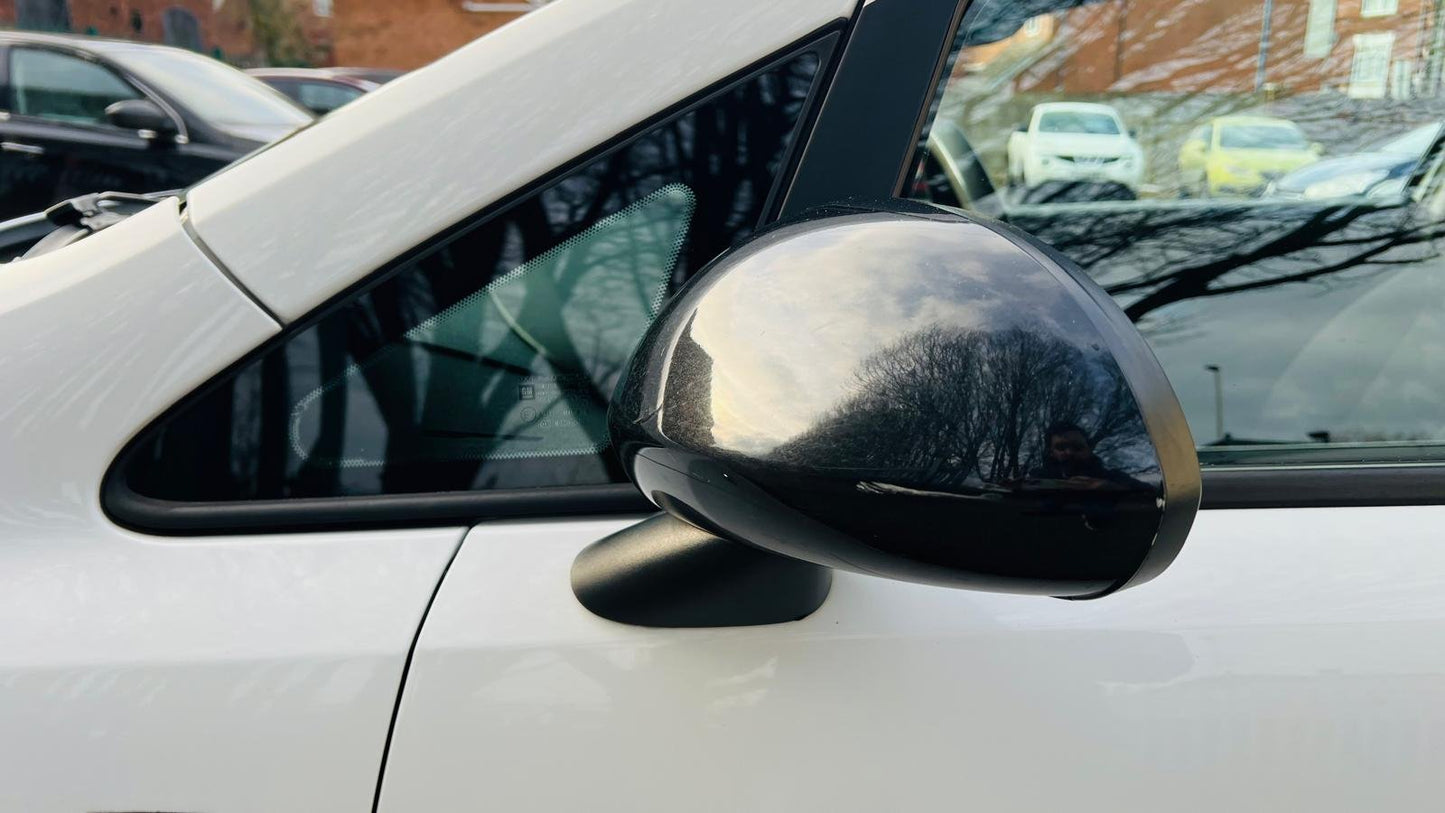 Vauxhall Corsa 1.2 16V Sting Euro 5 3dr image 33