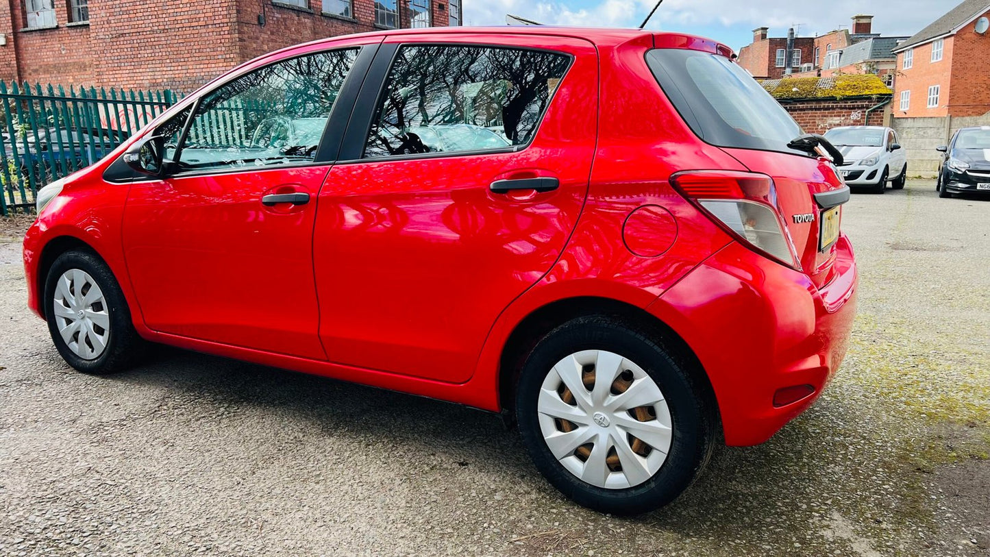 Toyota Yaris 1.0L Petrol 5dr 2012 image 6