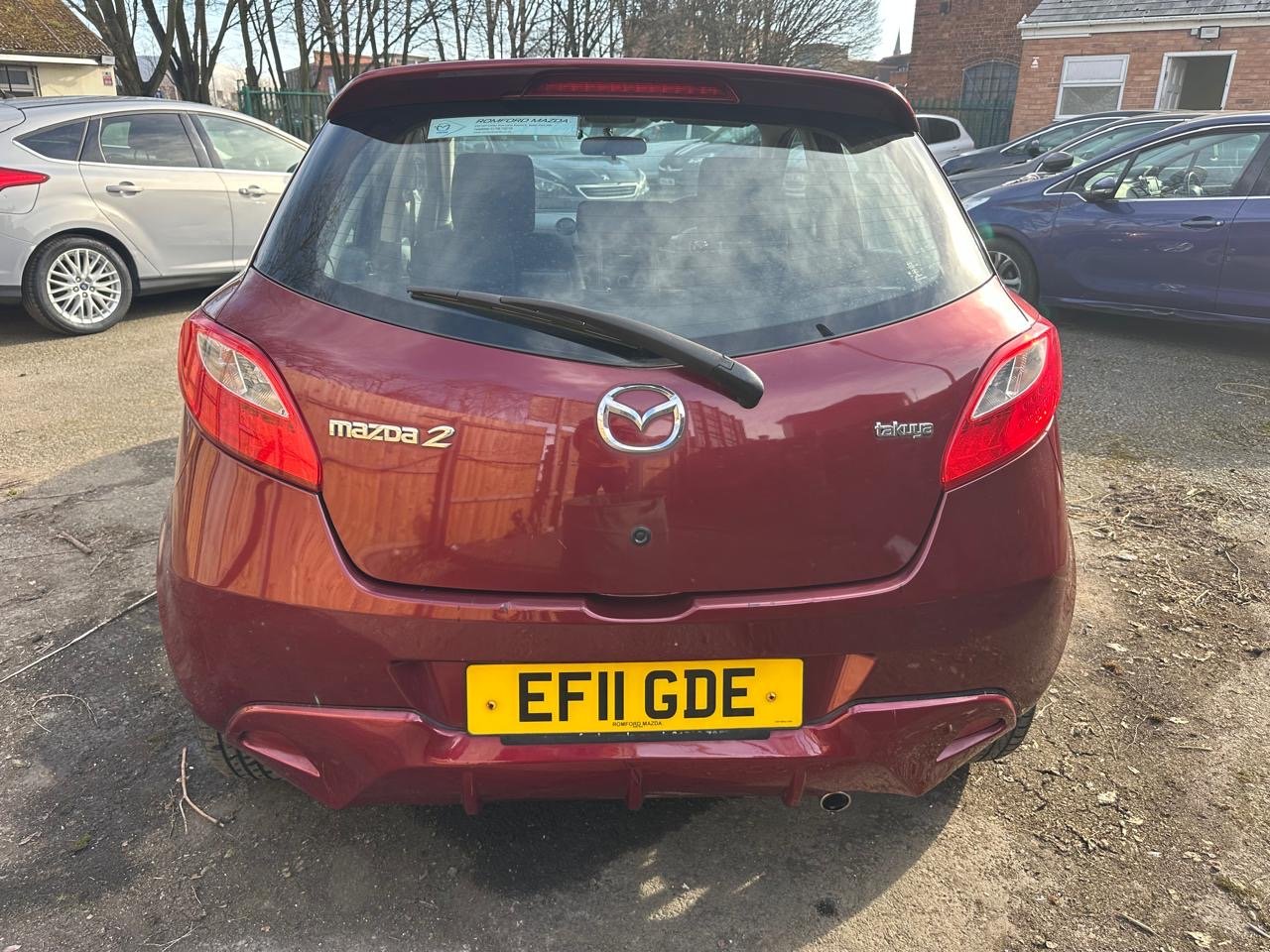 Mazda Mazda2 1.3L Petrol 2011 image 9