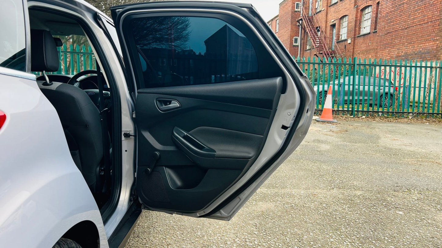 Ford Focus 1.6L Petrol 2011 image 32