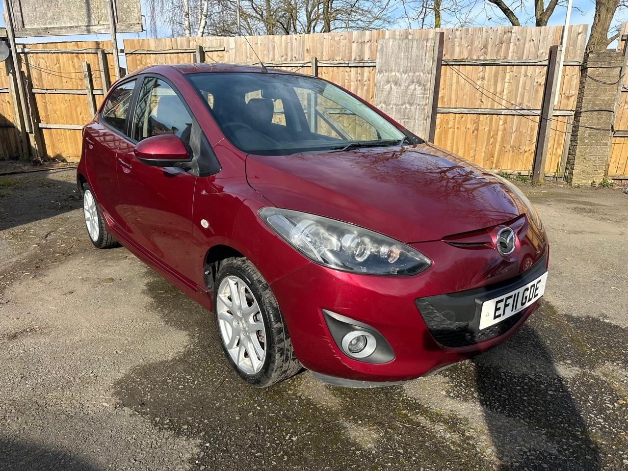 Mazda Mazda2 1.3L Petrol 2011 image 2