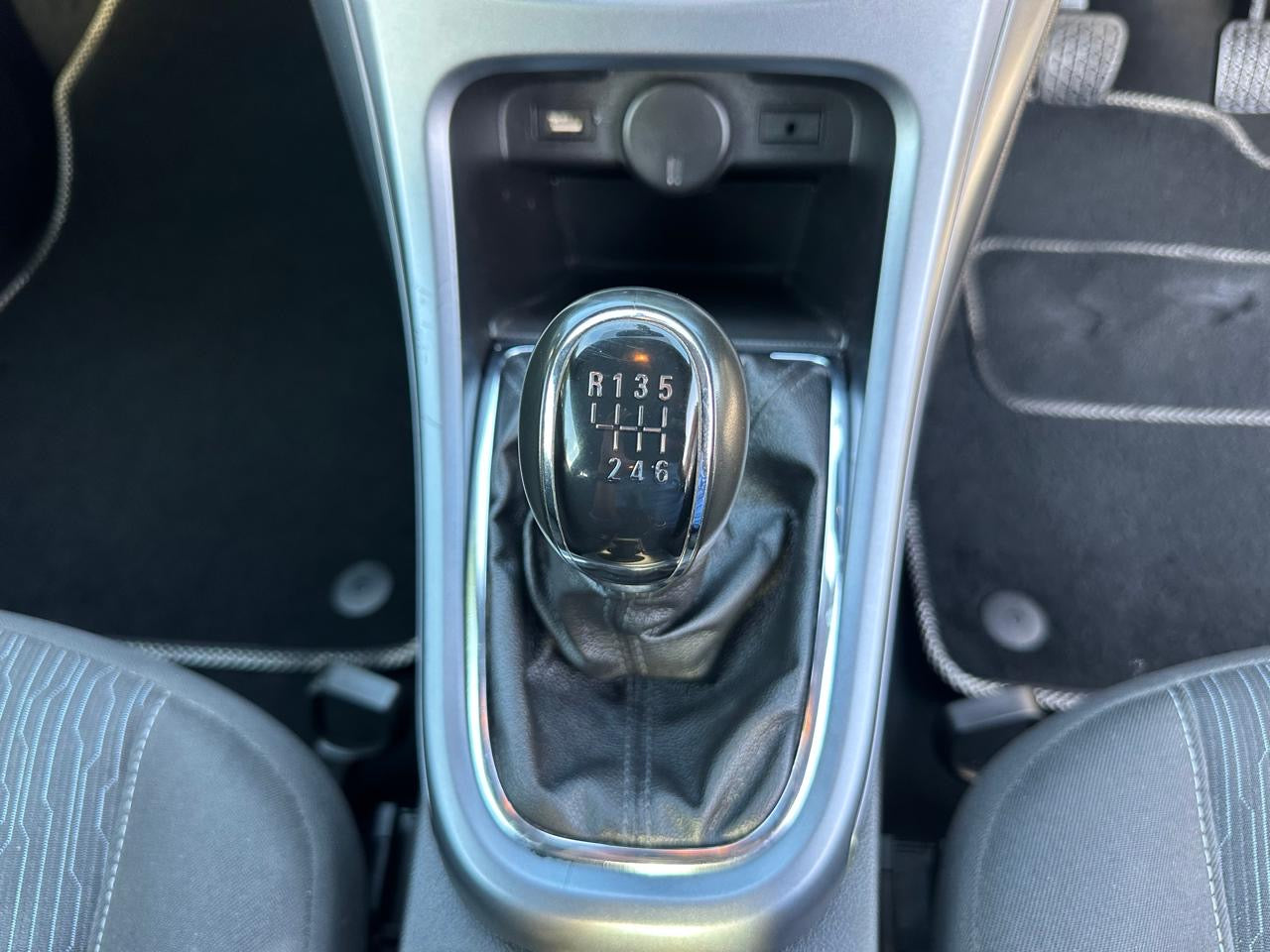 Vauxhall Astra GTC 1.6L 2013 3dr