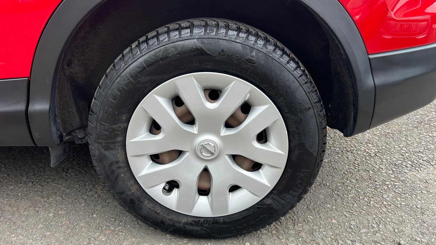 Nissan Qashqai 1.2 DIG-T Visia 2WD 2014