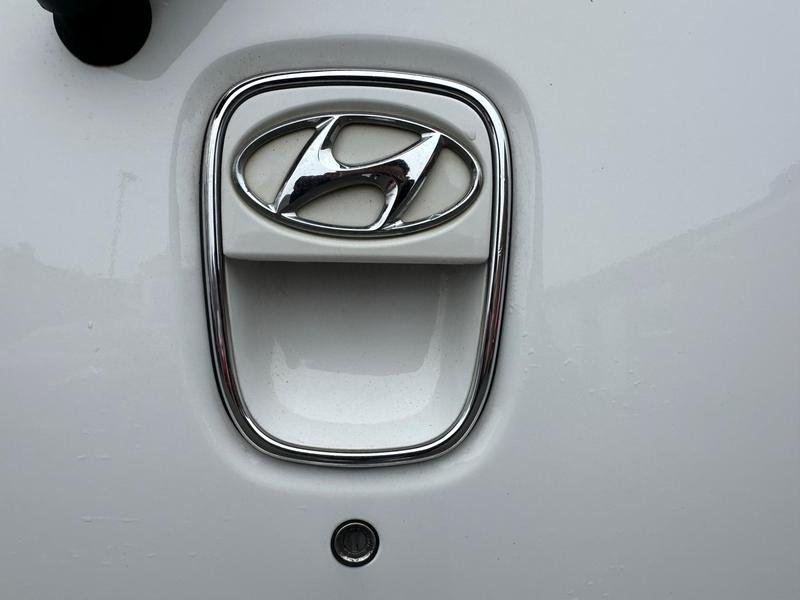 Hyundai i10 1.2 Classic Euro 5 5dr image 18