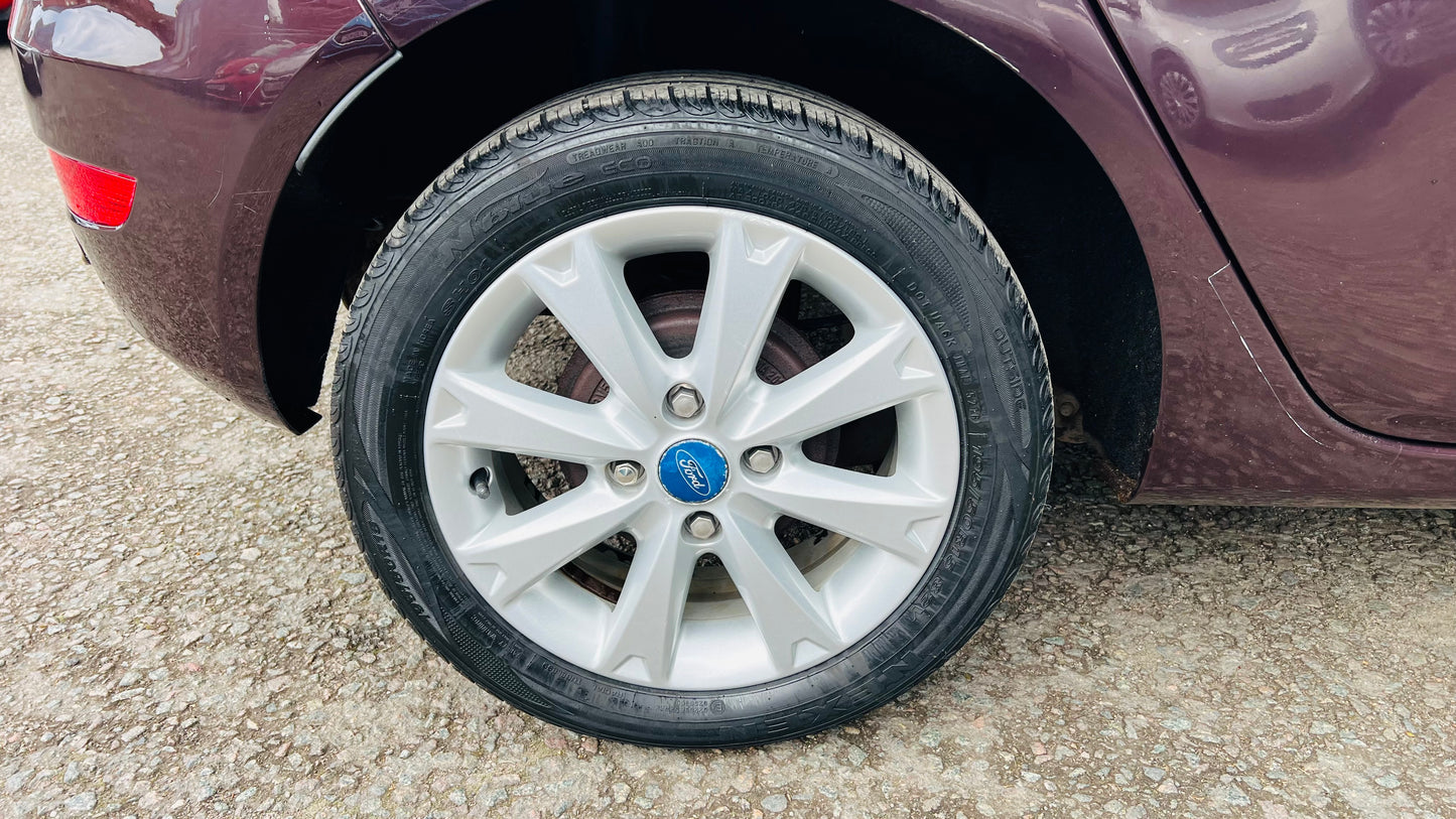 Ford Fiesta 1.4L Automatic 2011 5dr