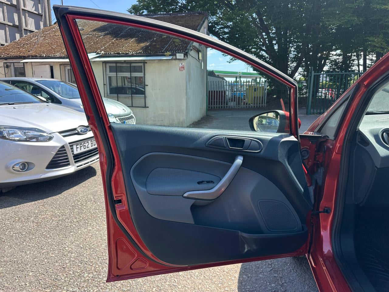 Ford Fiesta 1.4L Automatic 2009 5dr