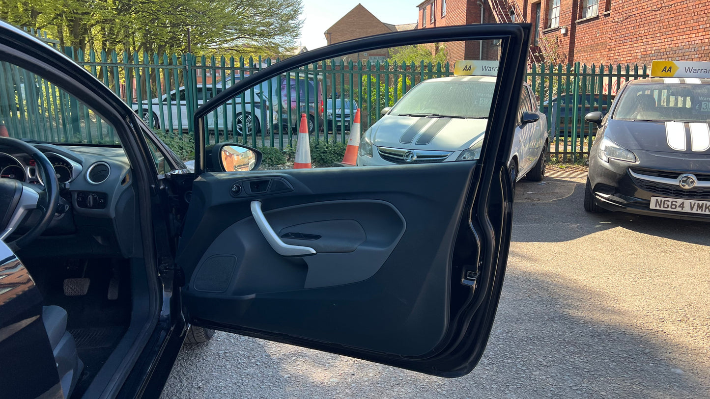 Ford Fiesta 1.4L Zetec 3dr