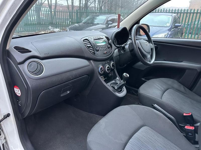 Hyundai i10 1.2 Classic Euro 5 5dr image 20