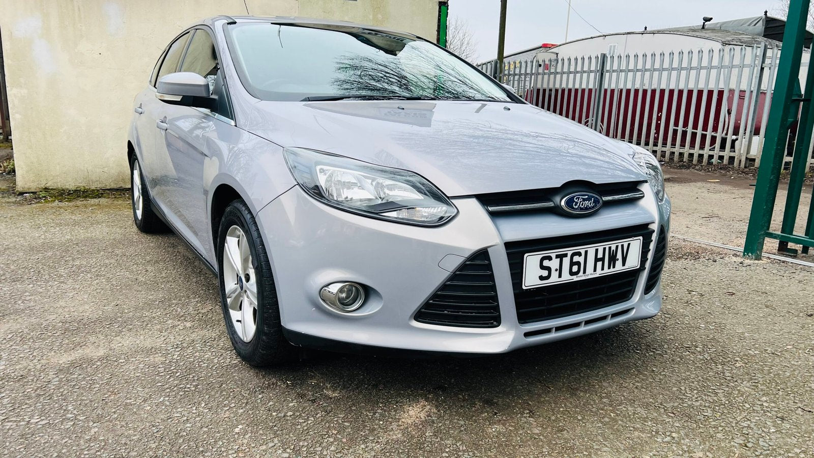 Ford Focus 1.6L Petrol 2011 image 2